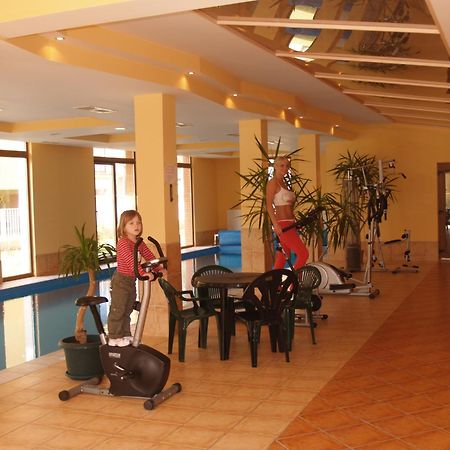 Dorina Wellness Apartman ชิโอฟก ภายนอก รูปภาพ