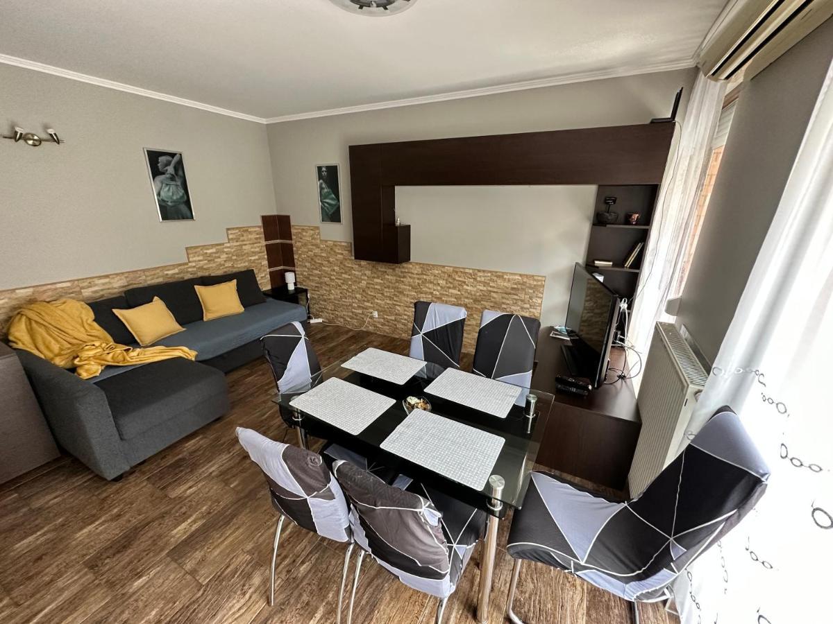 Dorina Wellness Apartman ชิโอฟก ภายนอก รูปภาพ